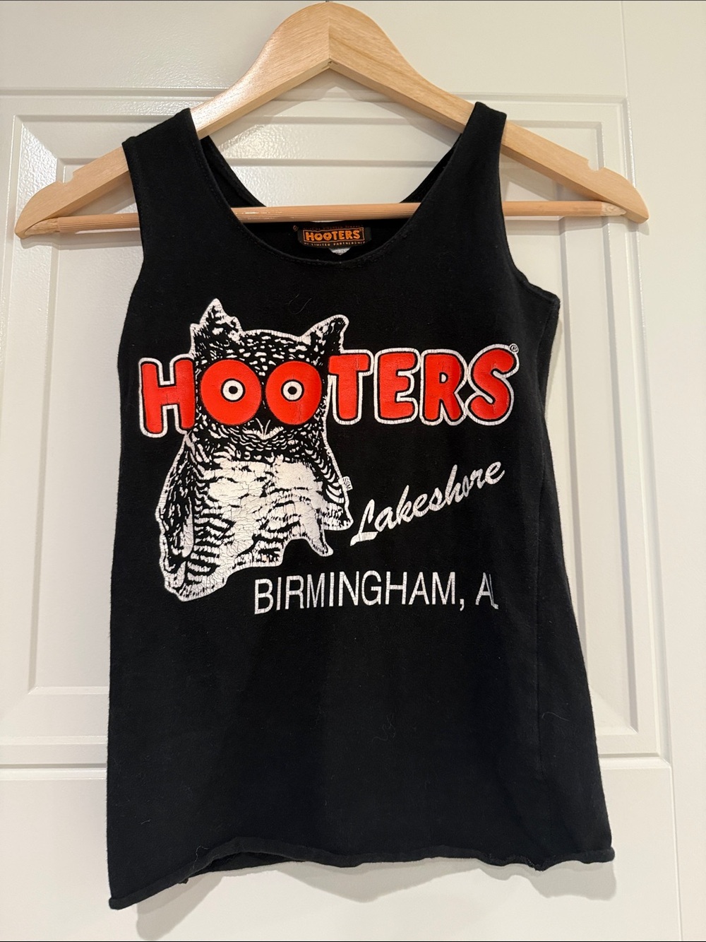 Hooters Black Tank Top with Red & White Owl Graphic